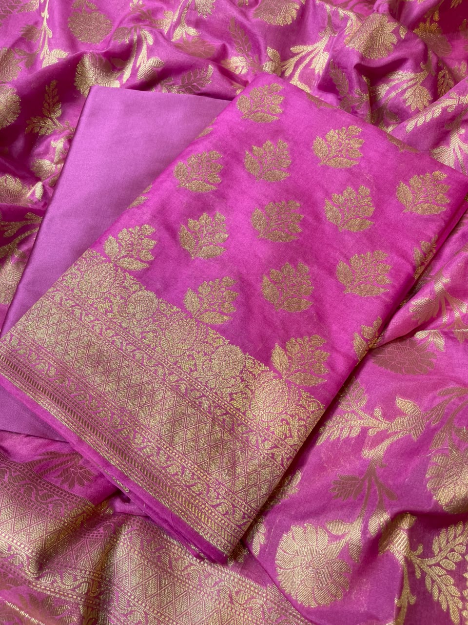 Orchid Pink Katan Upada Silk Floral Zari Boota Banarasi Suit with Alfi Zari Jaal Dupatta 125DAN_KU13