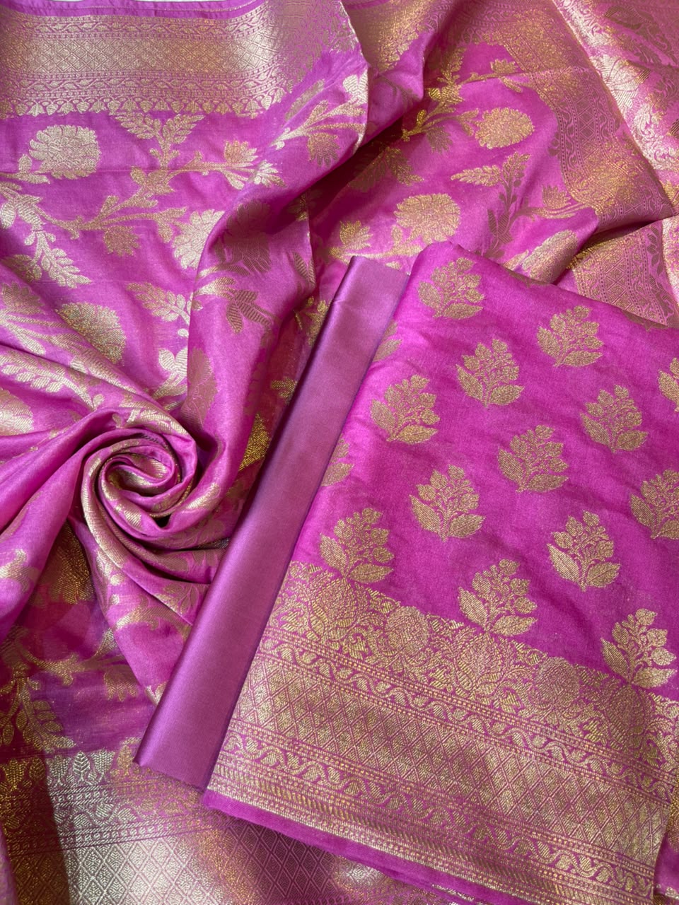 Orchid Pink Katan Upada Silk Floral Zari Boota Banarasi Suit with Alfi Zari Jaal Dupatta 125DAN_KU13