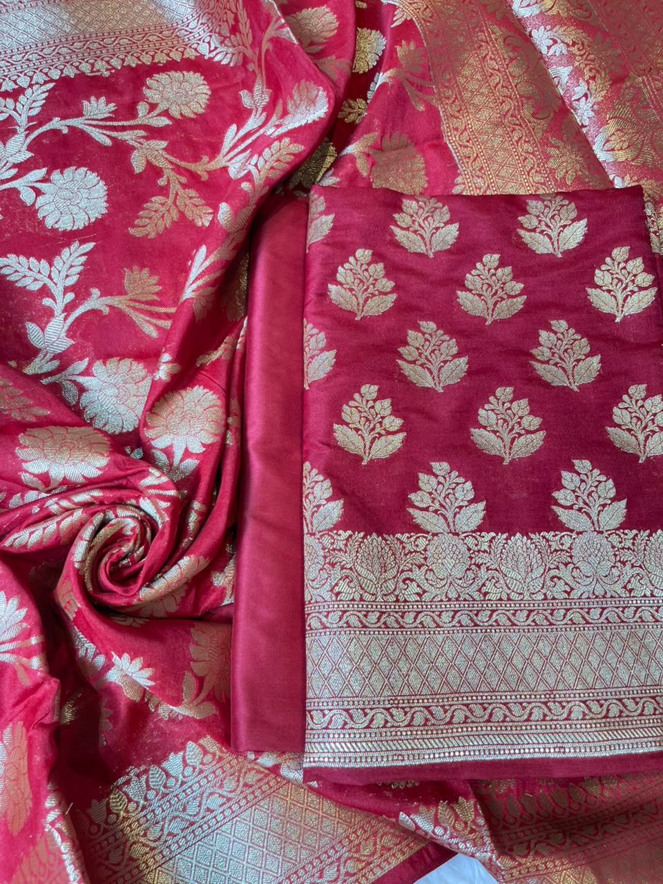 Maroon Katan Upada Silk Floral Zari Boota Banarasi Suit with Alfi Zari Jaal Dupatta 125DAN_KU15