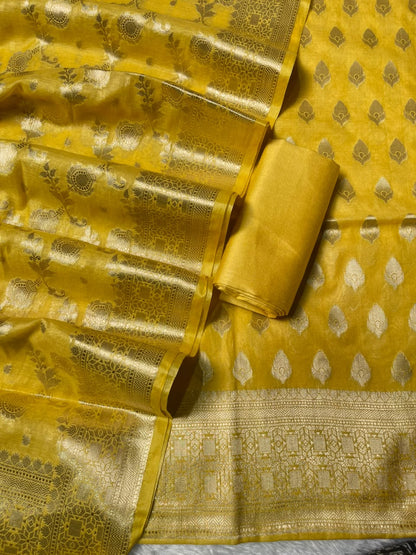 Light Yellow Semi Chiniya Silk Floral Zari Booti Banarasi Suit with Lehriya Jaal Dupatta 125DAN_SC3
