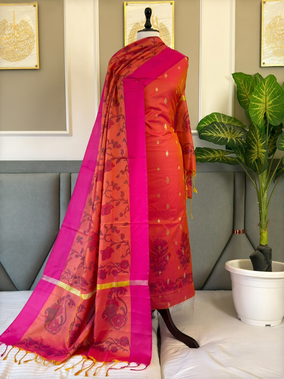 Rani Pink Silk Zari Tye Dye Booti Banarasi Suit With Tye Dye Jaal Dupatta 125PNJ_STD1