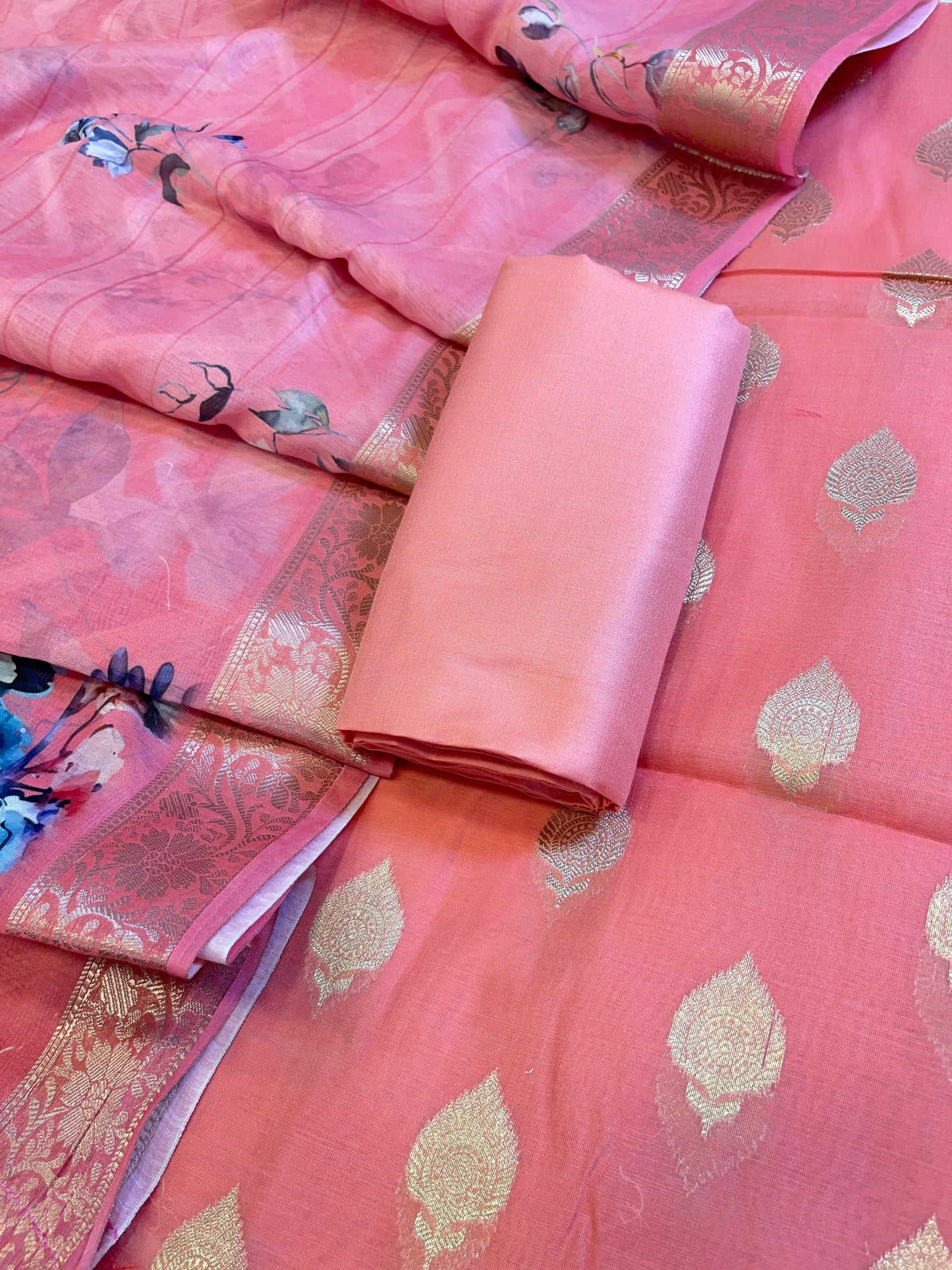 Peach Floral Zari Booti with Digital Print Dupatta Banarasi Suit 12SHL_CP4