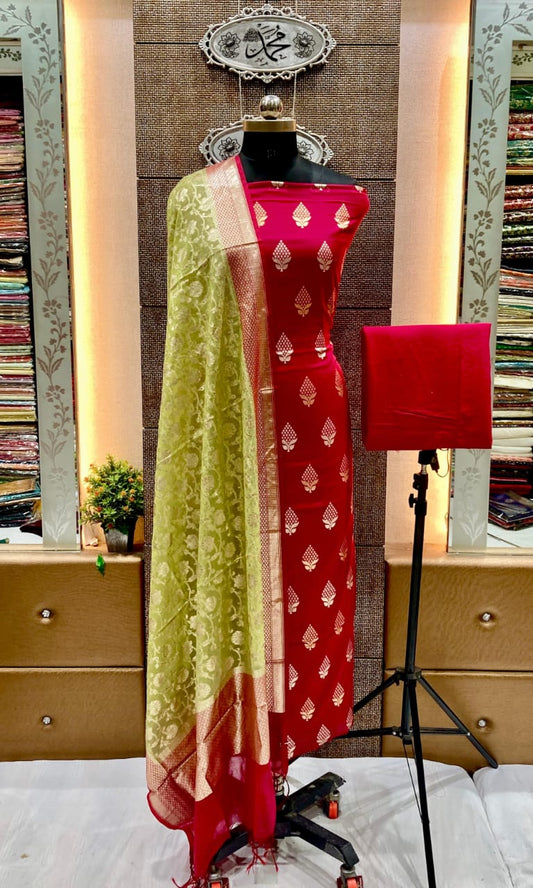 Dark Pink Pure Mercerise Floral Zari Booti with Lorex weave Green Dupatta Suit Set 12SKL_PML19