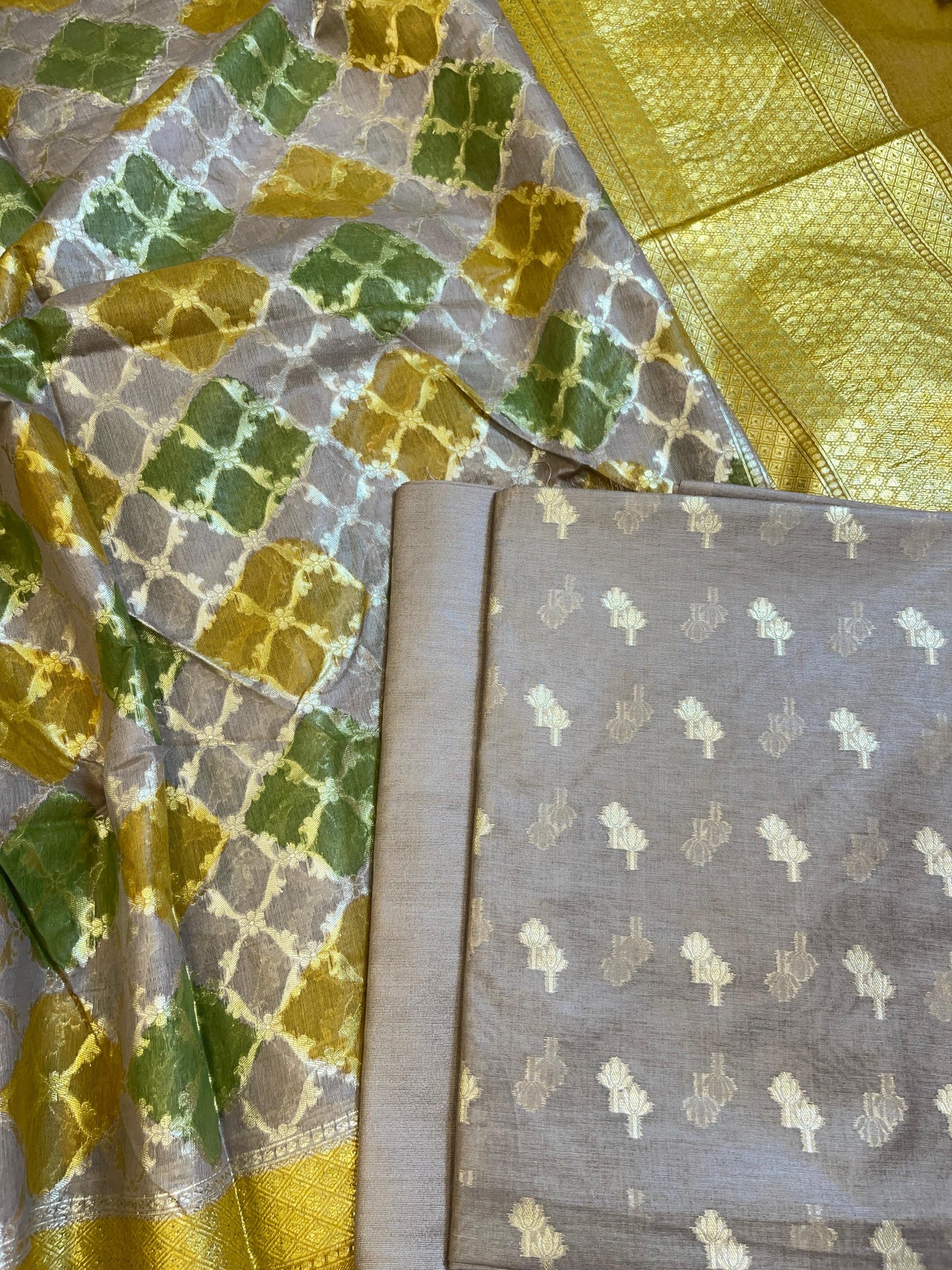 Mauve Pure Cotton Lorex weave Dual Zari Booti Banarasi Suit 1300IM_PCL12