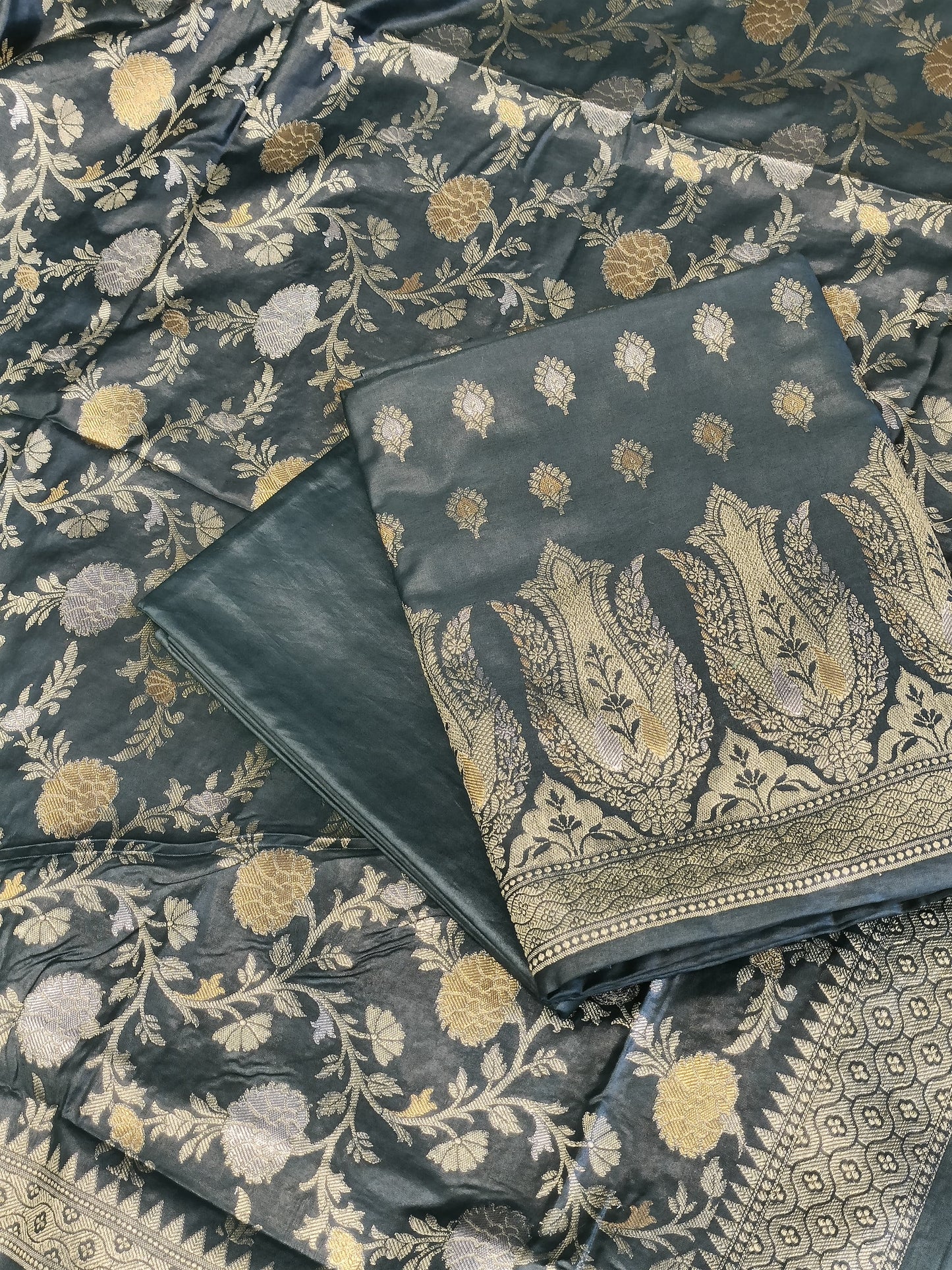 Seagreen Cotton Dyable Alfi Zari Booti Banarasi Suit with Floral Zari Jaal Banarasi Suit 13SHL_DAS3