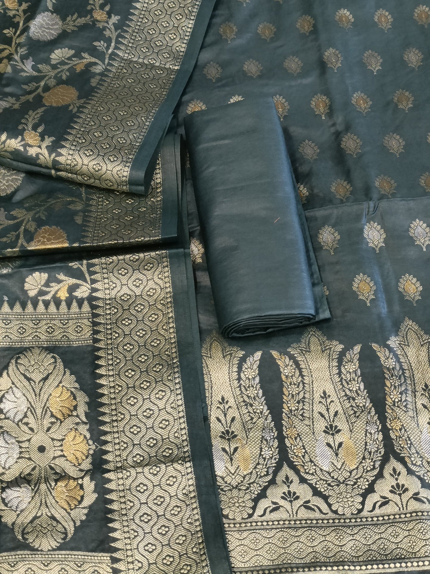 Seagreen Cotton Dyable Alfi Zari Booti Banarasi Suit with Floral Zari Jaal Banarasi Suit 13SHL_DAS3