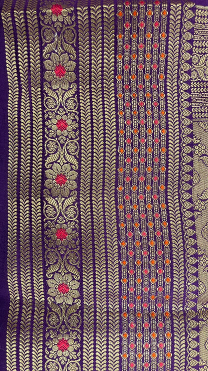 Regal Charm: Faishana's Exquisite Pure Silk Handloom Purple Chiniya Silk Gold Floral Zari Booti with Minakari Border & Purple Blouse