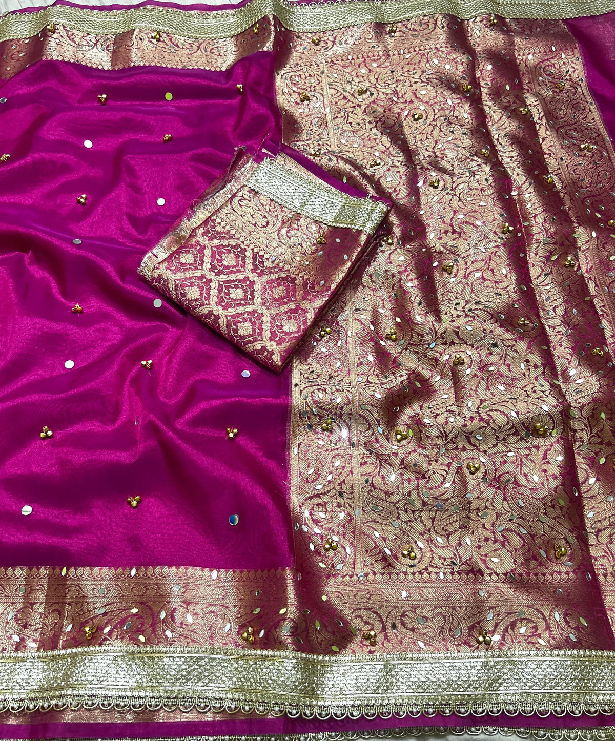 Magenta Glass Tissue Silk Ghungroo mirror work with Lace work Katban Border Banarasi Saree 180AM_TG4