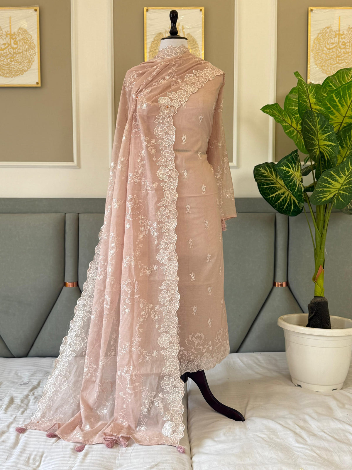 Dusty Peach Mal Chanderi Embroidery Daman Booti Banarasi Suit With Embroidery Jaal Dupatta 180PNJ_MLE5