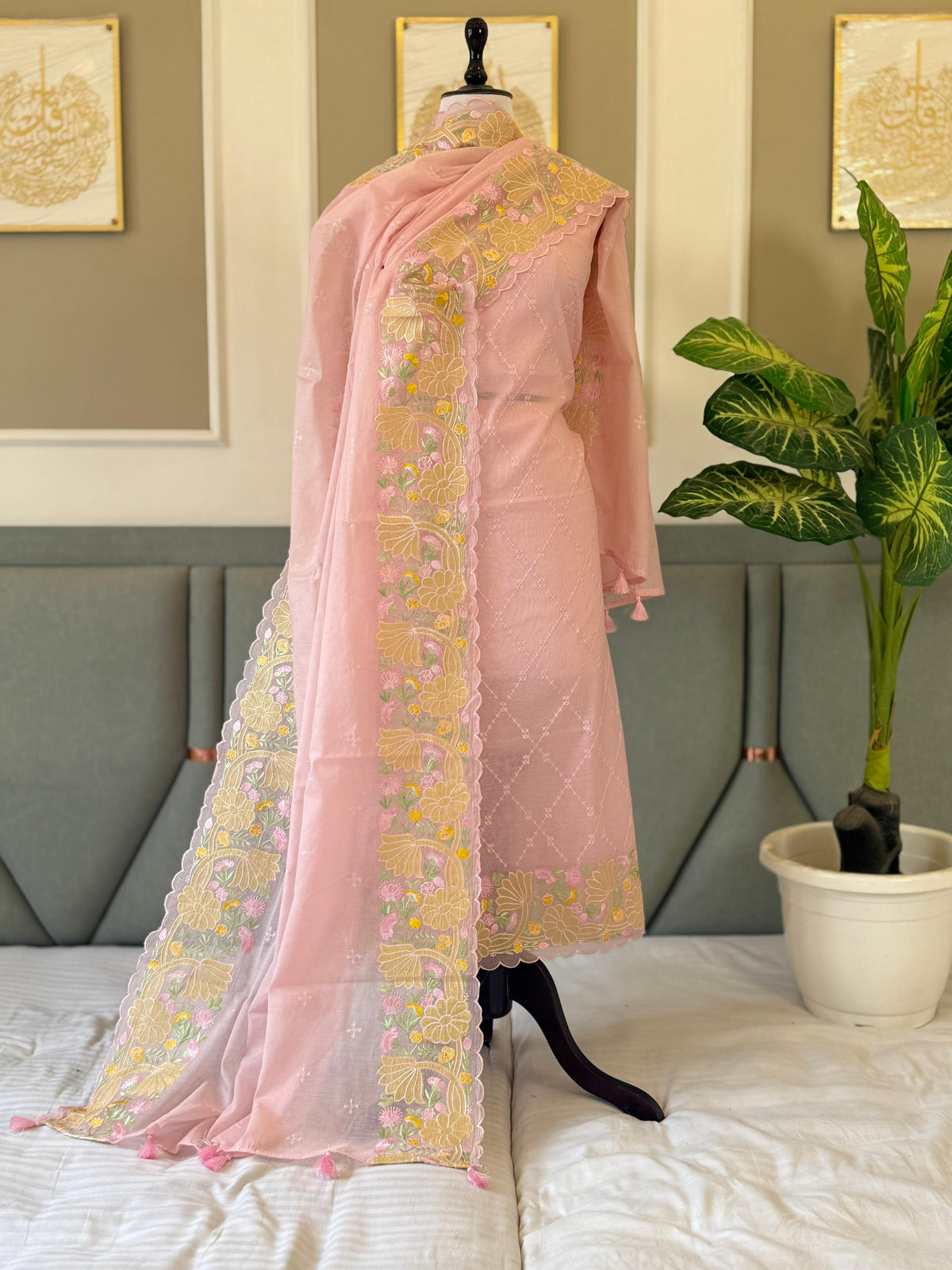 Soft Peach Pink Chanderi Tissue Applique Embroidery Banarasi Suit With Applique Border Dupatta 220PNJ_MLA15