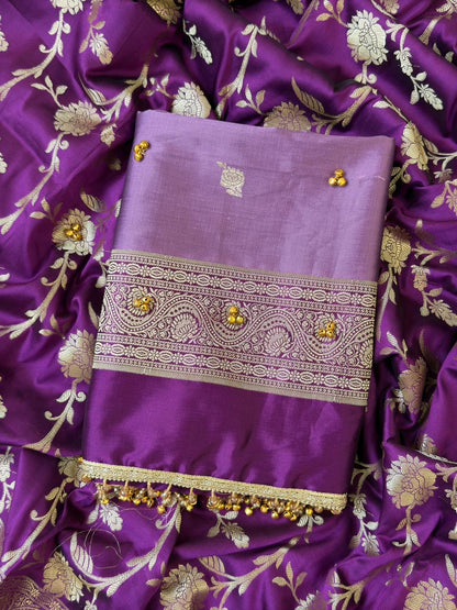 Lavander Silk Zari Booti With Ghungroo And Lace Work Banarasi Suit 220PNJ_SG2