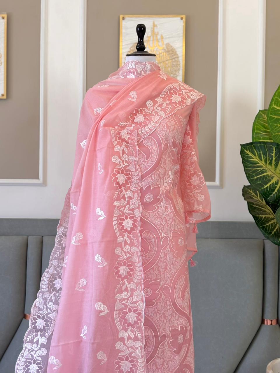 Peach Mal Chanderi Thread Embroidery Applique Jaal Banarasi Suit With Thread Embroidery Dupatta 225PNJ_MLA2