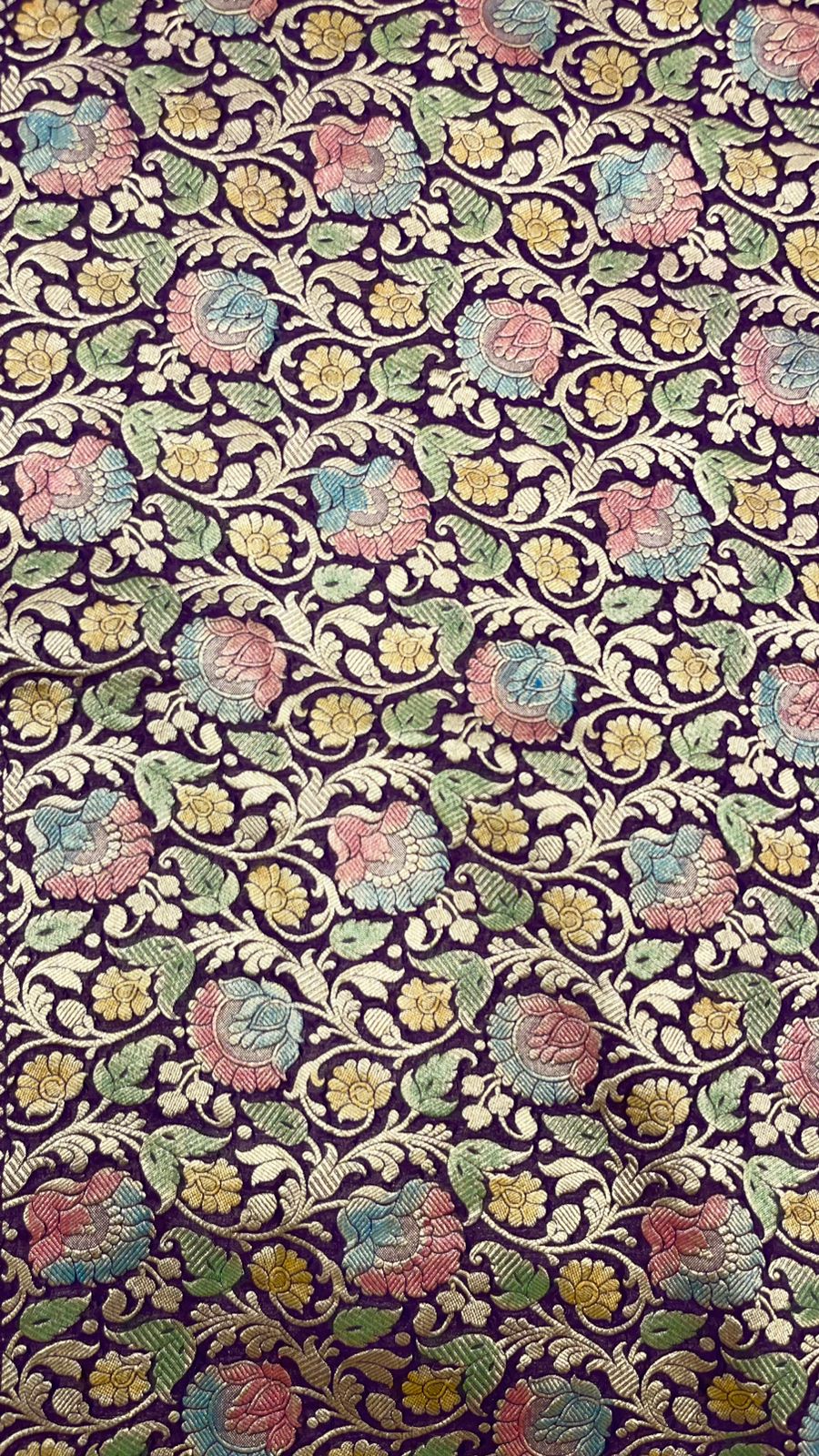 Faishana Pure Silk Handloom Exquisite Purple Khaddi Georgette Hand Brush Floral Zari Kadhwa Jaal with Banarasi Zari Border with Purple Blouse