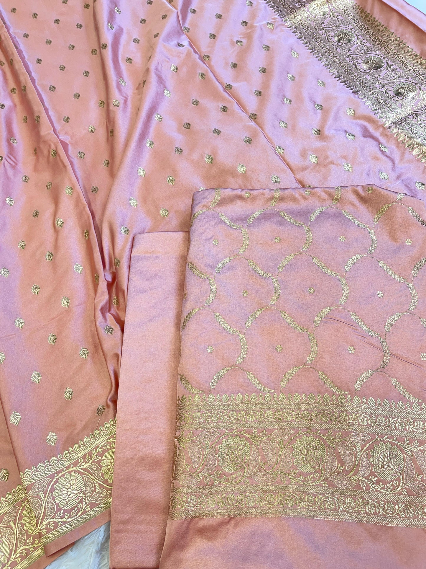 Baby Pink Premium Handloom Mashru Silk Floral Zari Booti with Zari Jaal Dupatta Handloom Banarasi 3 pcs Suit Set 3000AJ_MSR12
