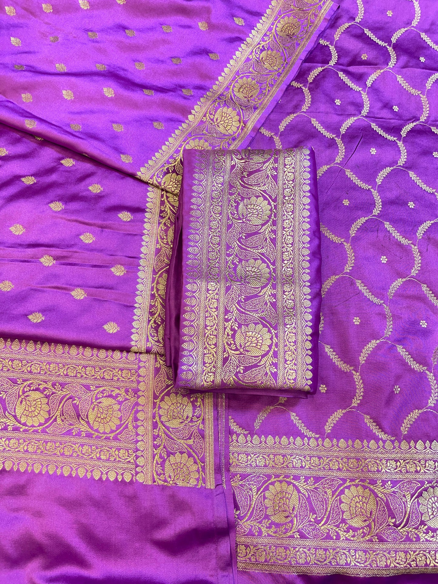 Purple Premium Handloom Floral Zari Dyable Jaal Banarasi Suit 30AJ_MSR35