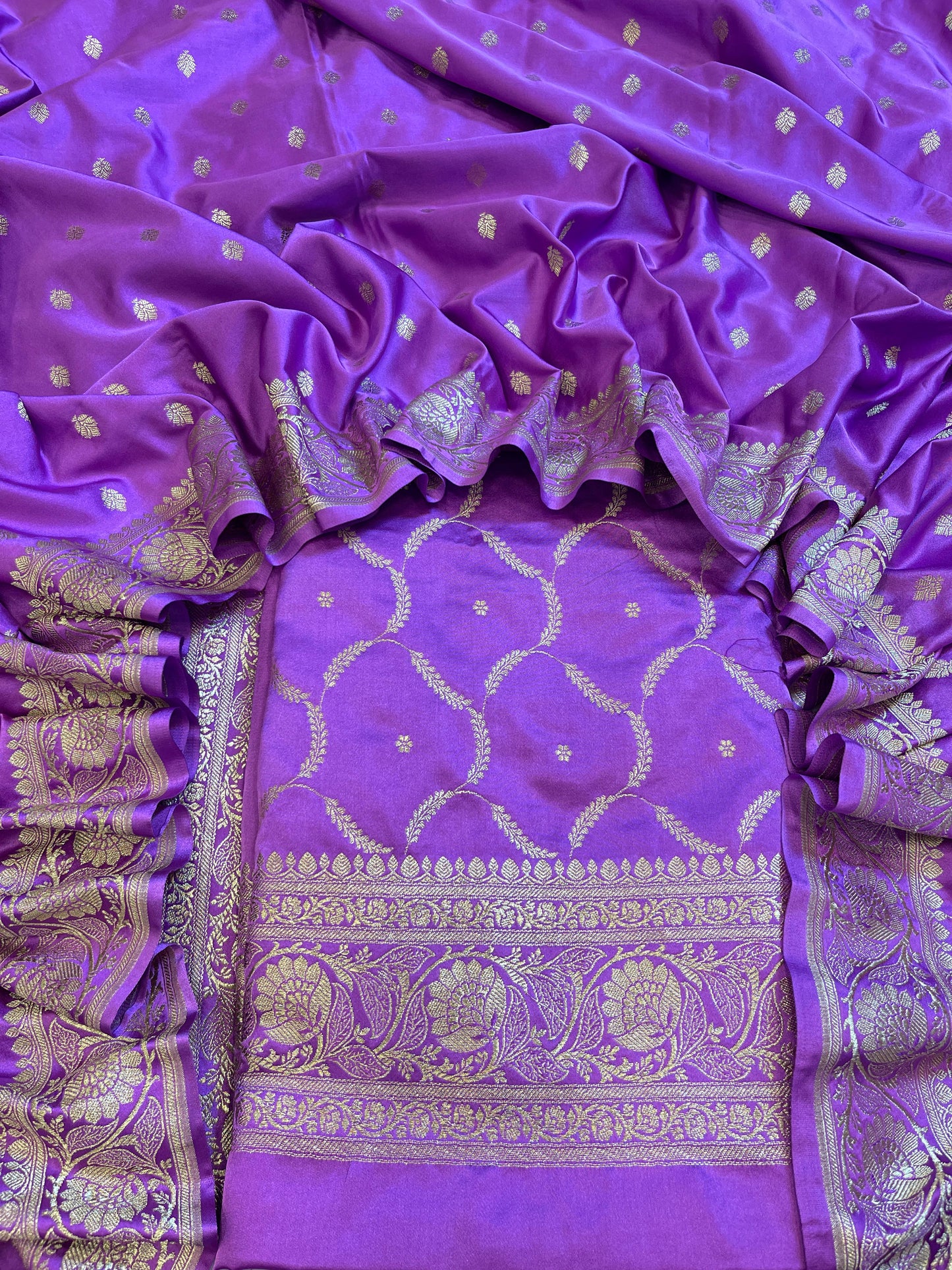 Purple Premium Handloom Floral Zari Dyable Jaal Banarasi Suit 30AJ_MSR35