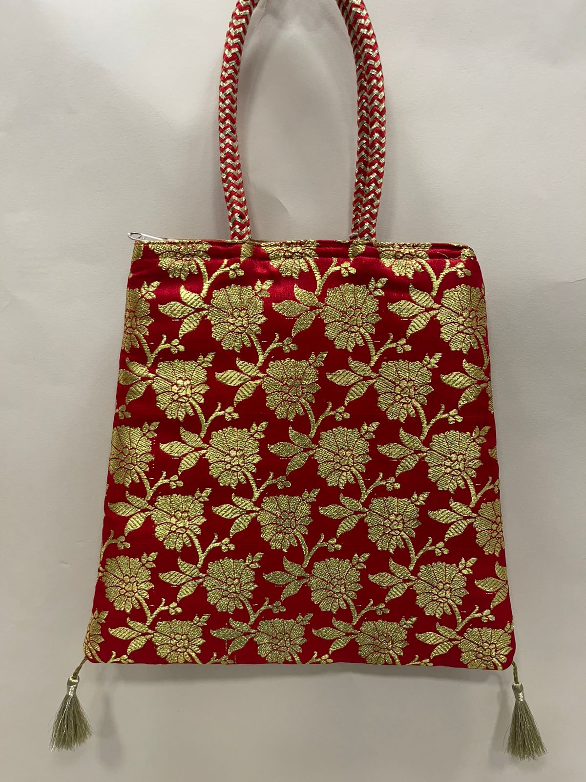 Red Banarasi Trishaped Hand Bag HBG_26