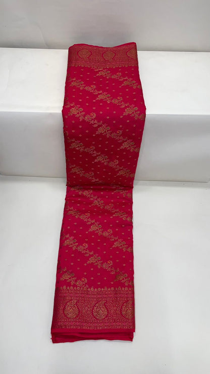 Ravishing Elegance: Faishana's Pure Silk Handloom Munga Silk Saree with Copper Zari Diagonal Jaal Mina Booti Paisley Zari Border & Pink Blouse