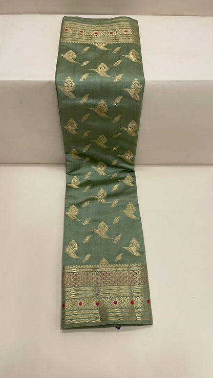 Elegant Faishana Pure Silk Handloom Light Green Chiniya Silk with Gold Zari Floral Booti and Minakari Border & Light green Blouse Piece