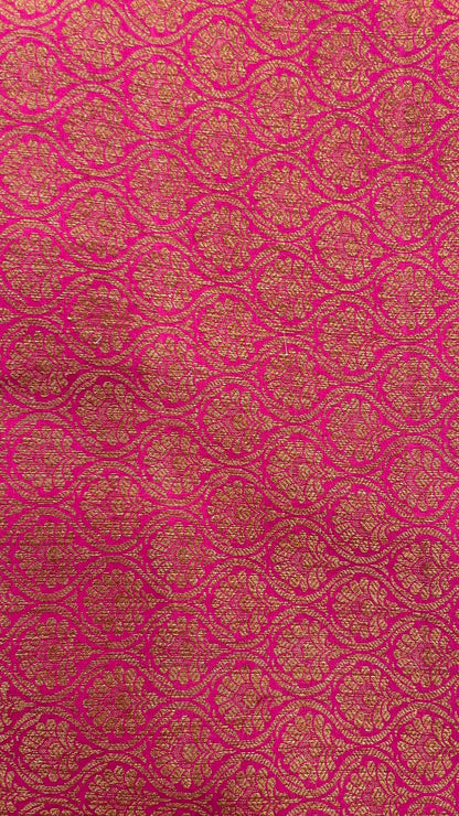 Faishana Pure Silk Handloom Purple Muga Silk Zari Mina Floral Booti Contrast Magenta Anchal Copper Zari Border Banarasi Saree with Magenta Blouse