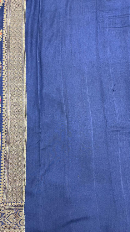 Royal Elegance: Faishana Pure Silk Handloom Navy Blue Munga Silk Minakari Zari Boota Banarasi Saree Small Zari Border with Blue Blouse