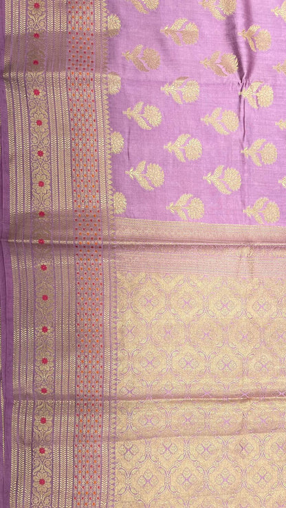 Royal Elegance: Faishana's Exquisite Light Purple Pure Chiniya Silk Gold Floral Zari Booti with Minakari Border & Purple Blouse