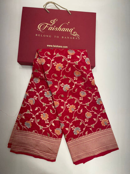 Faishana Pure Silk Handloom Exquisite Red Khaddi Georgette Hand Brush Floral Zari Kadhwa Jaal with Banarasi Zari Border with Red Blouse
