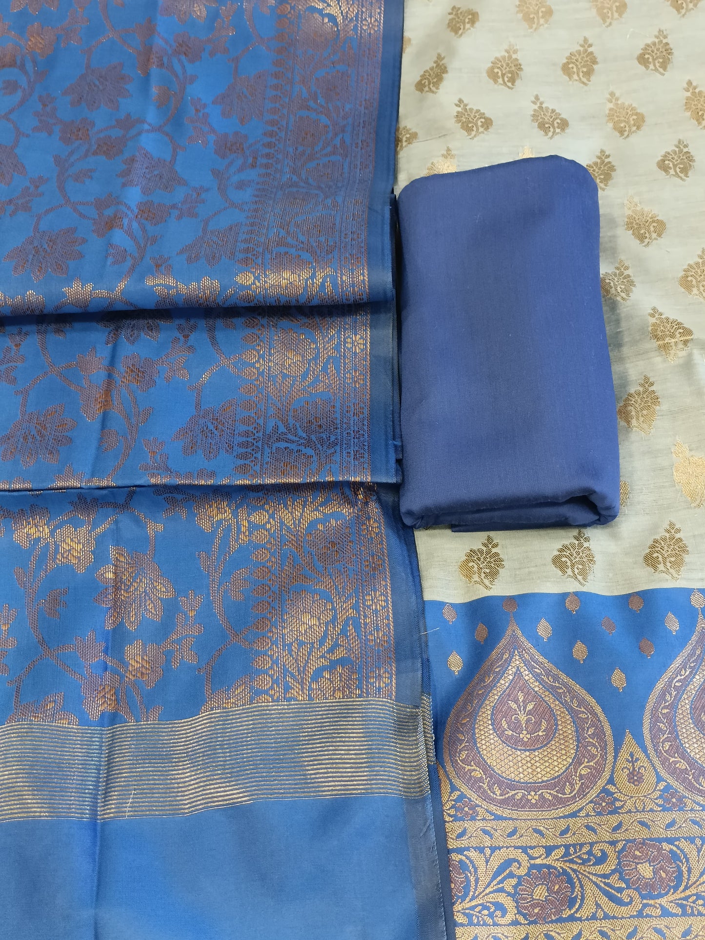 Light Blue Cotton Floral Zari Booti with Contrast Blue Silk Border Banarasi Suit 525IM_CTN6