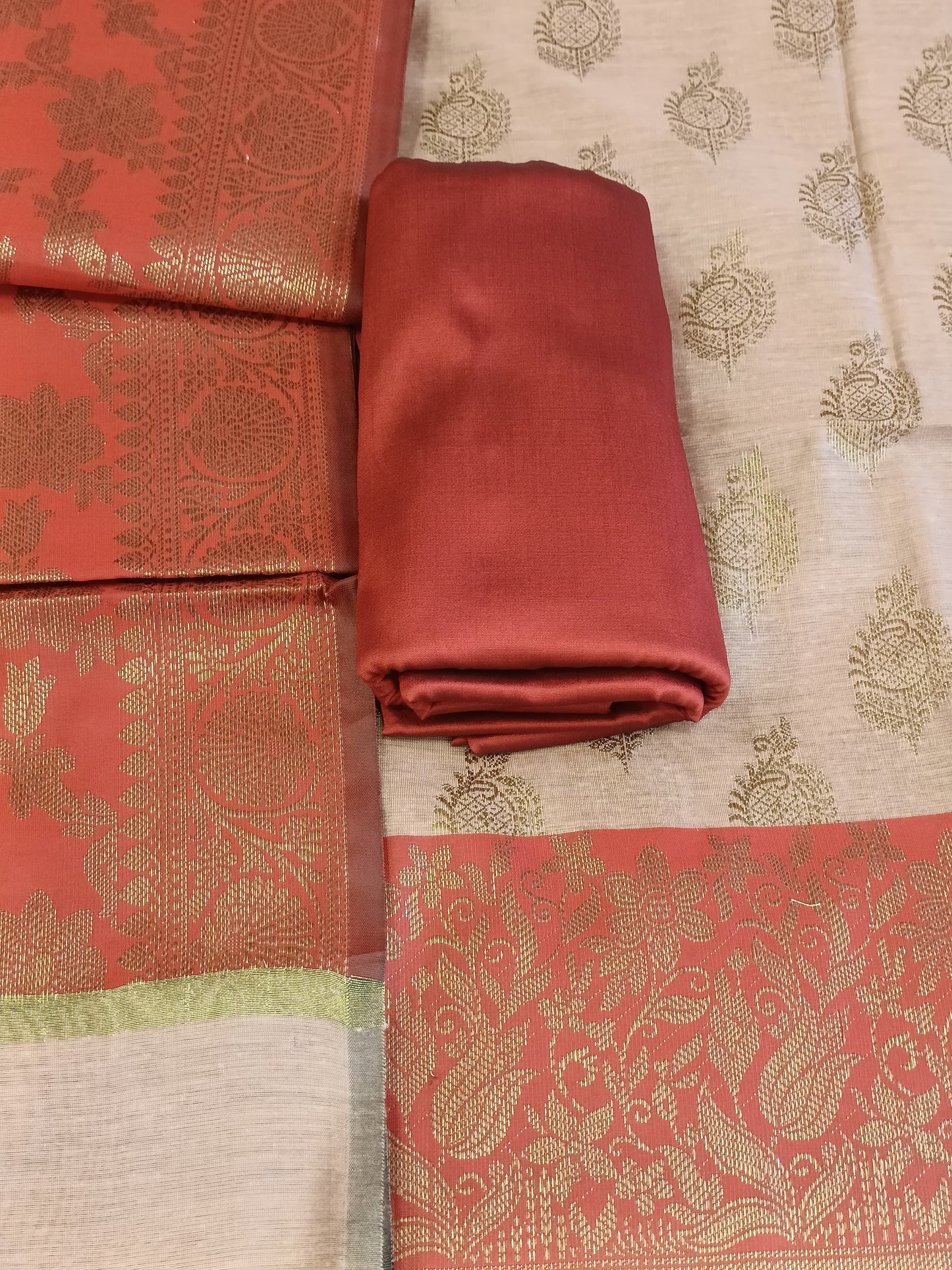 Light Mauve Cotton Floral Zari Booti with Contrast Red Silk Border Banarasi Suit 525IM_CTN8