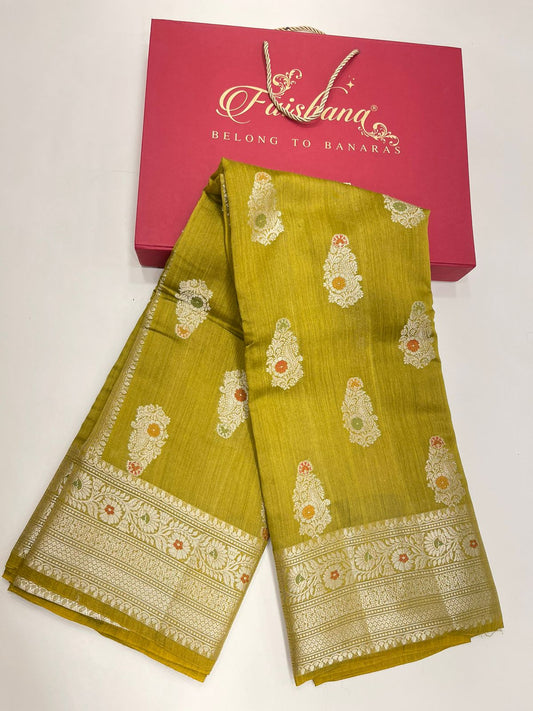 Enchanting Elegance: Faishana Pure Silk Handloom Olive Green Munga Silk Zari Minakari Jaal Anchal Saree with Banarasi Minakari Zari Border by an Olive Green Blouse Piece