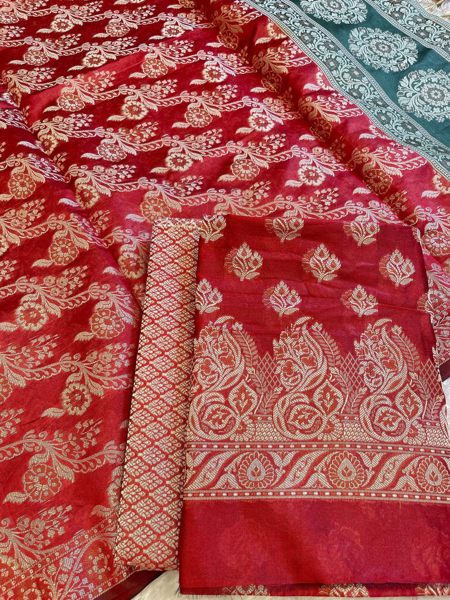 Red Cotton Floral Resham Booti Contrast Darkgreen Dupatta Banarasi Suit 600AJ_PJS15
