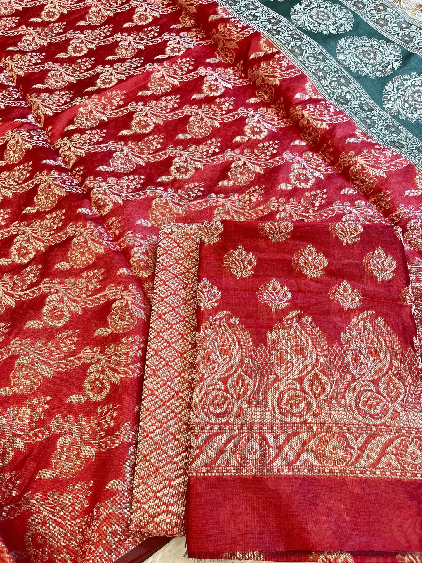 Red Cotton Floral Resham Booti Contrast Darkgreen Dupatta Banarasi Suit 600AJ_PJS15