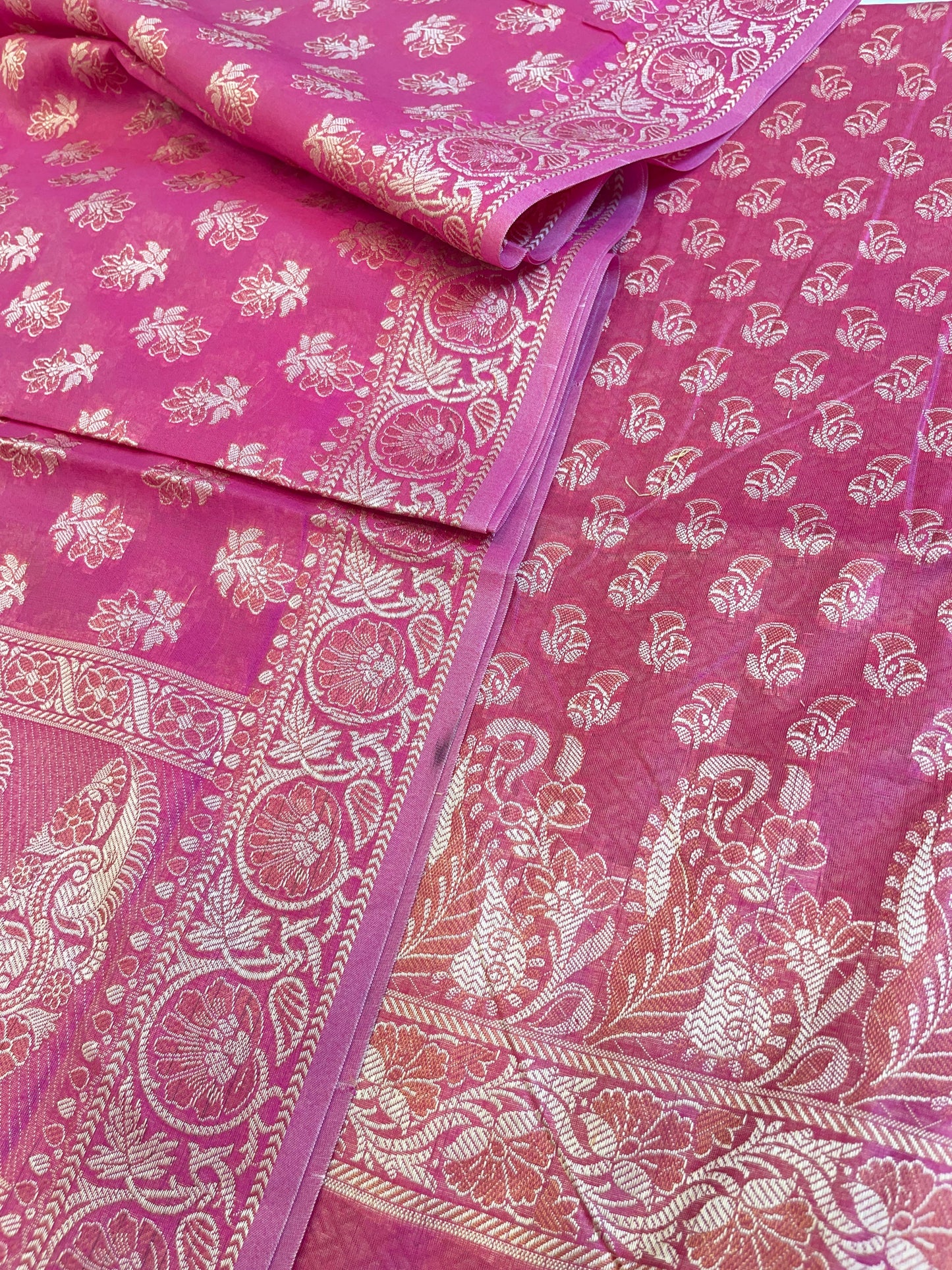 Magenta Cotton Alfi Resham with Floral Booti Dupatta Banarasi Suit 600AJ_PJS1