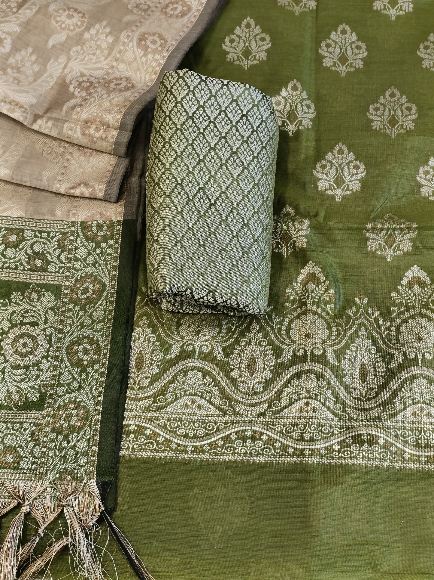 Green Cotton Floral Resham Boota Banarasi Suit with Resham Jaal Dupatta Banarasi Suit 600AJ_PJS27