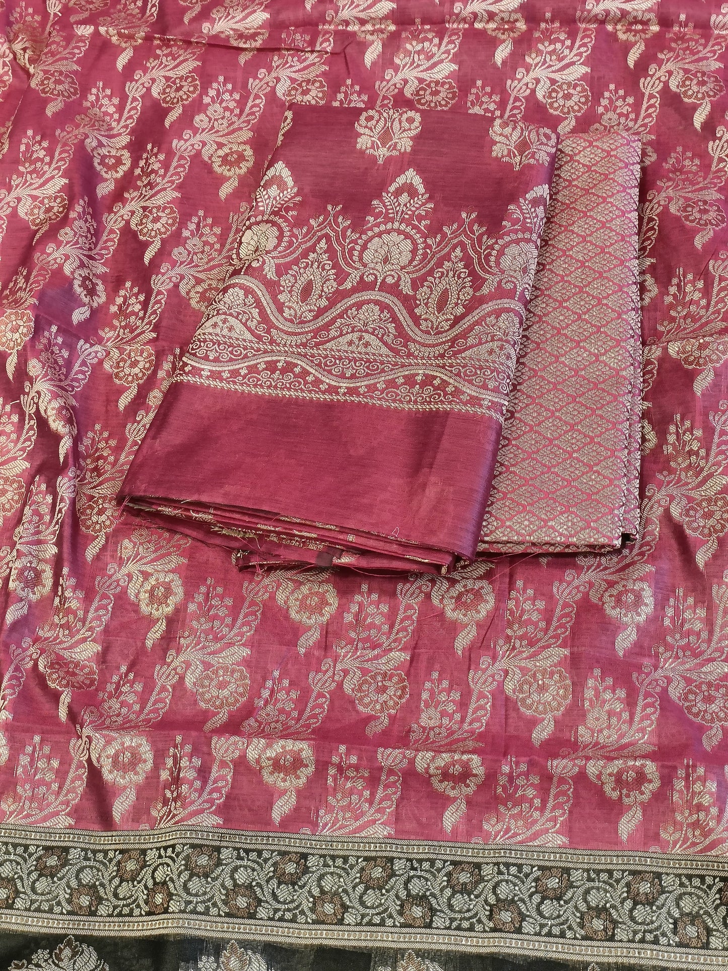 Magenta Cotton Floral Resham Boota Banarasi Suit with Resham Jaal Dupatta Banarasi Suit 600AJ_PJS28