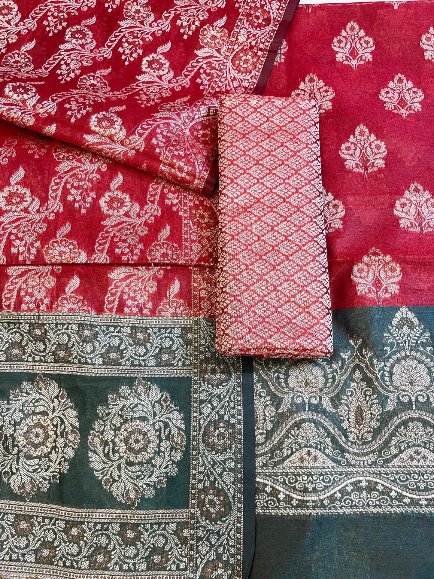 Red Cotton Alfi Resham Floral Boota Contrast Darkgreen Border Banarasi Suit 600AJ_PJS9