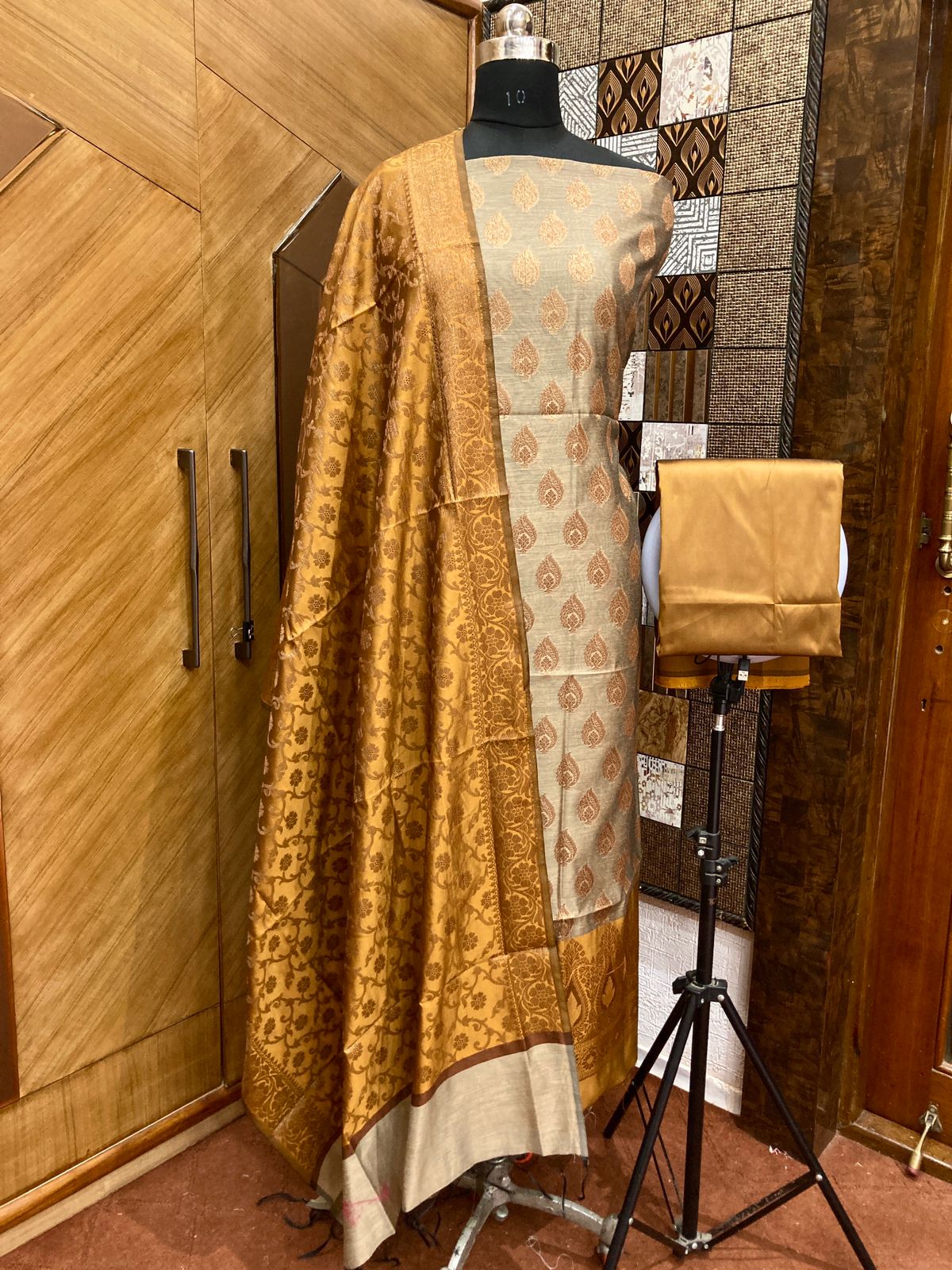 Tussar Cotton weave Zari Booti Contrast Mustard Border Banarasi Suit 600SKL_CT1
