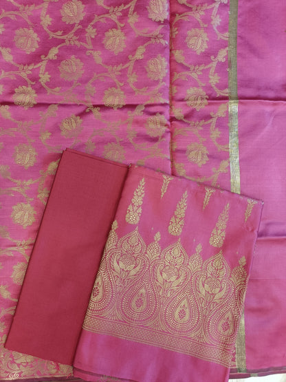 Magenta Tapeta Silk Floral Dual Zari Booti with Zari Jaal Dupatta Banarasi Suit  625AJ_TPT78
