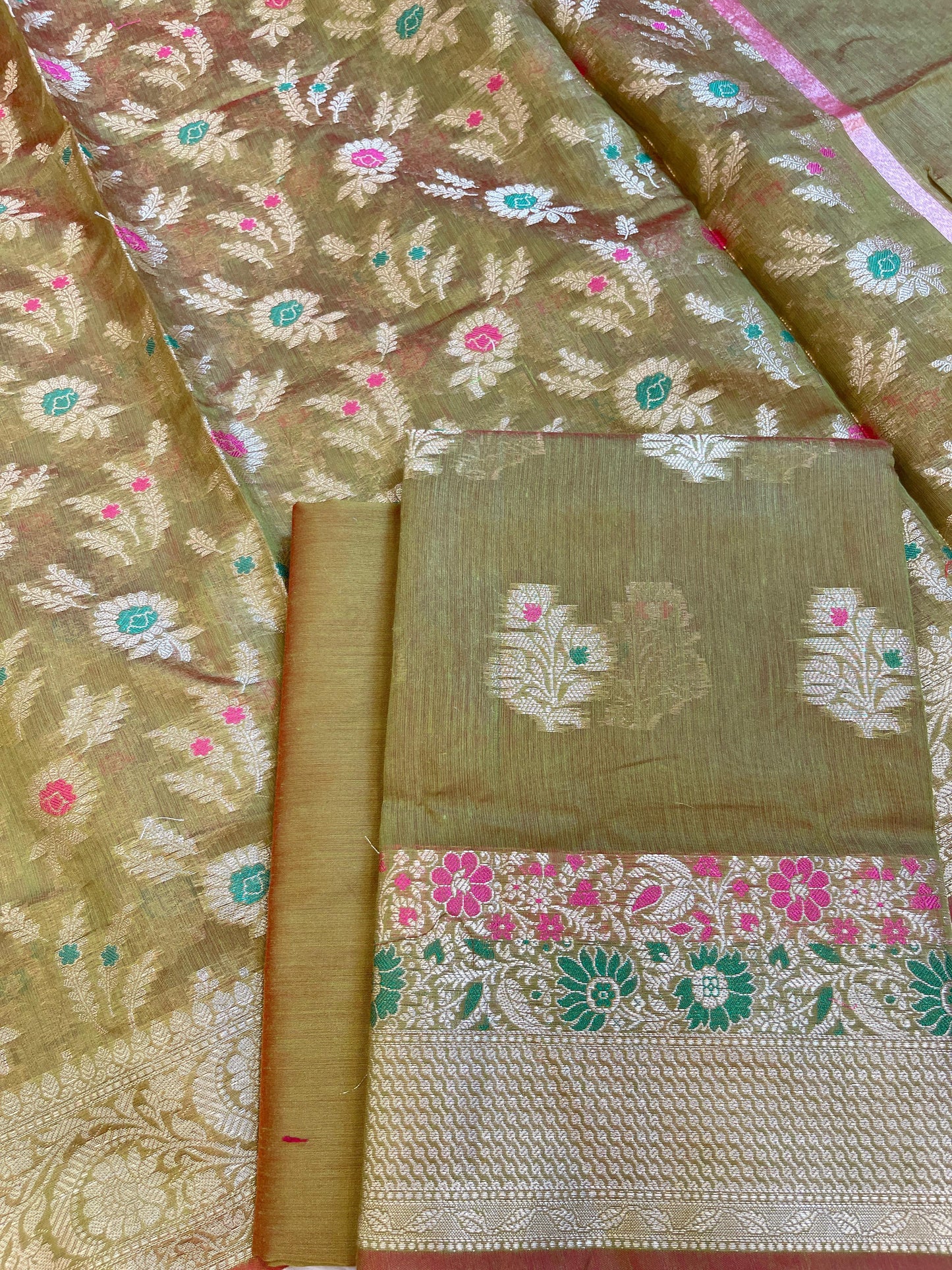 Green Cotton Resham Minakari Floral Zari Boota Banarasi Suit 625SHL_CT14