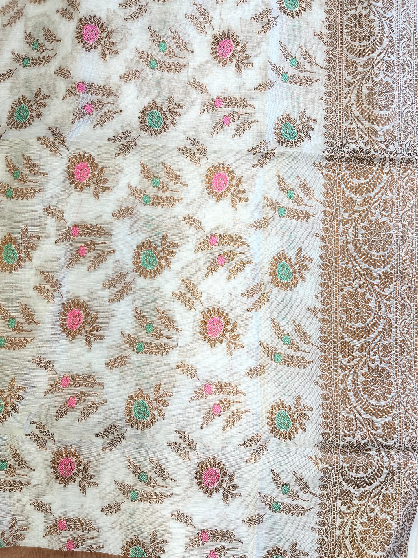 Off white Cotton Resham Zari Zig-Zag Banarasi Suit 625SHL_CT31