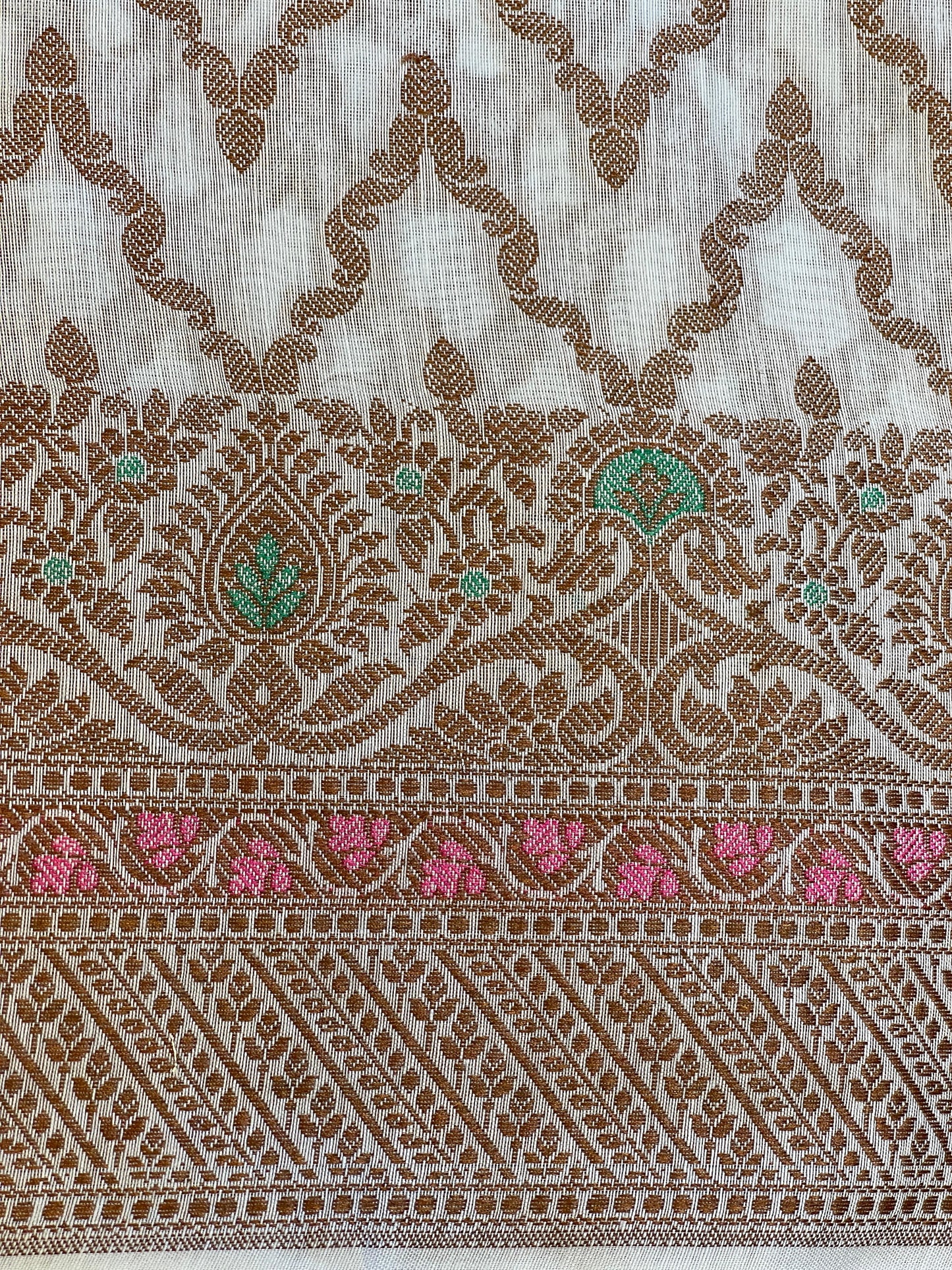 Off white Cotton Resham Zari Zig-Zag Banarasi Suit 625SHL_CT31