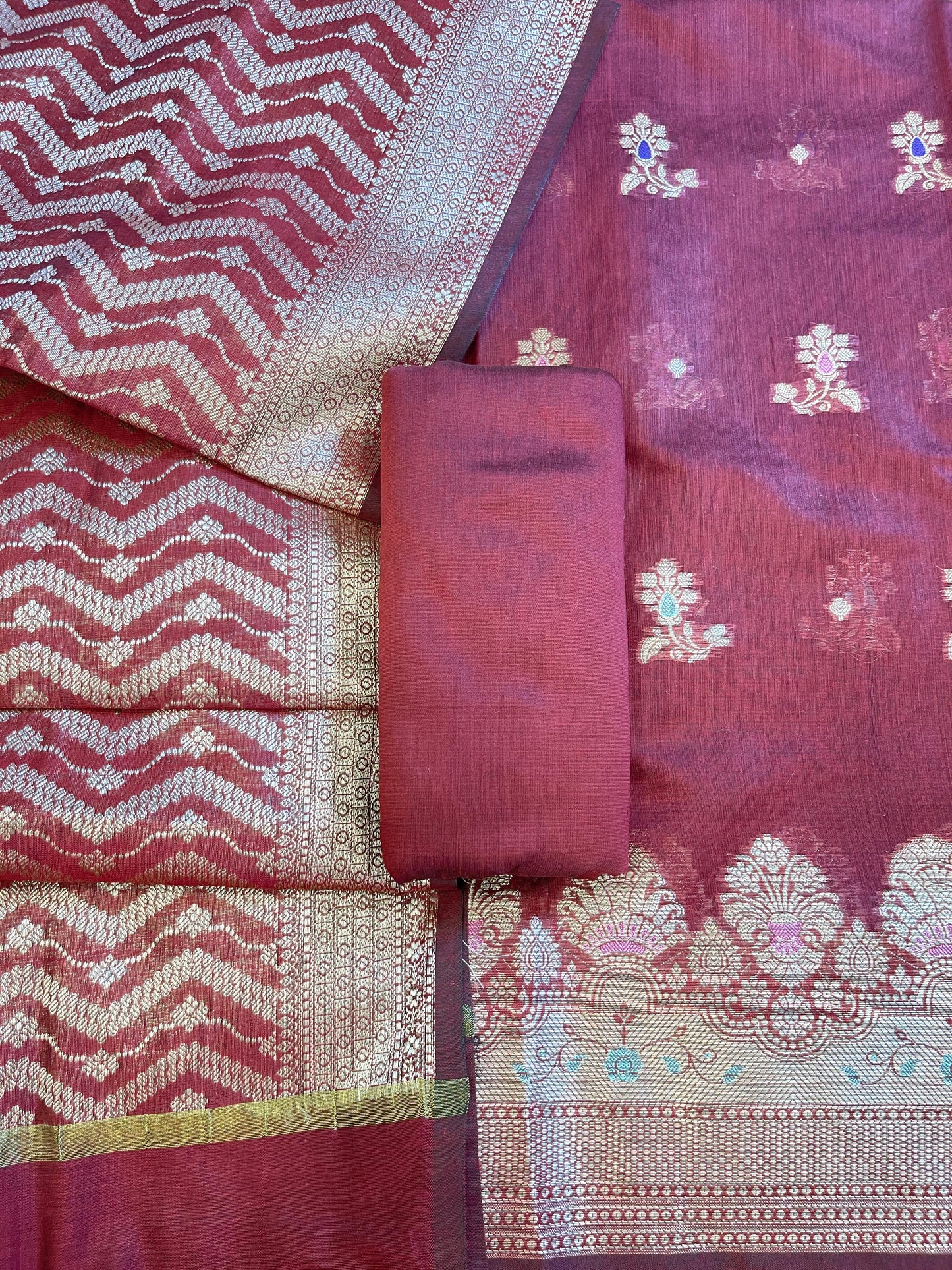 Magenta Cotton Resham Minakari Floral Zari Booti Banarasi Suit  625SHL_CT42