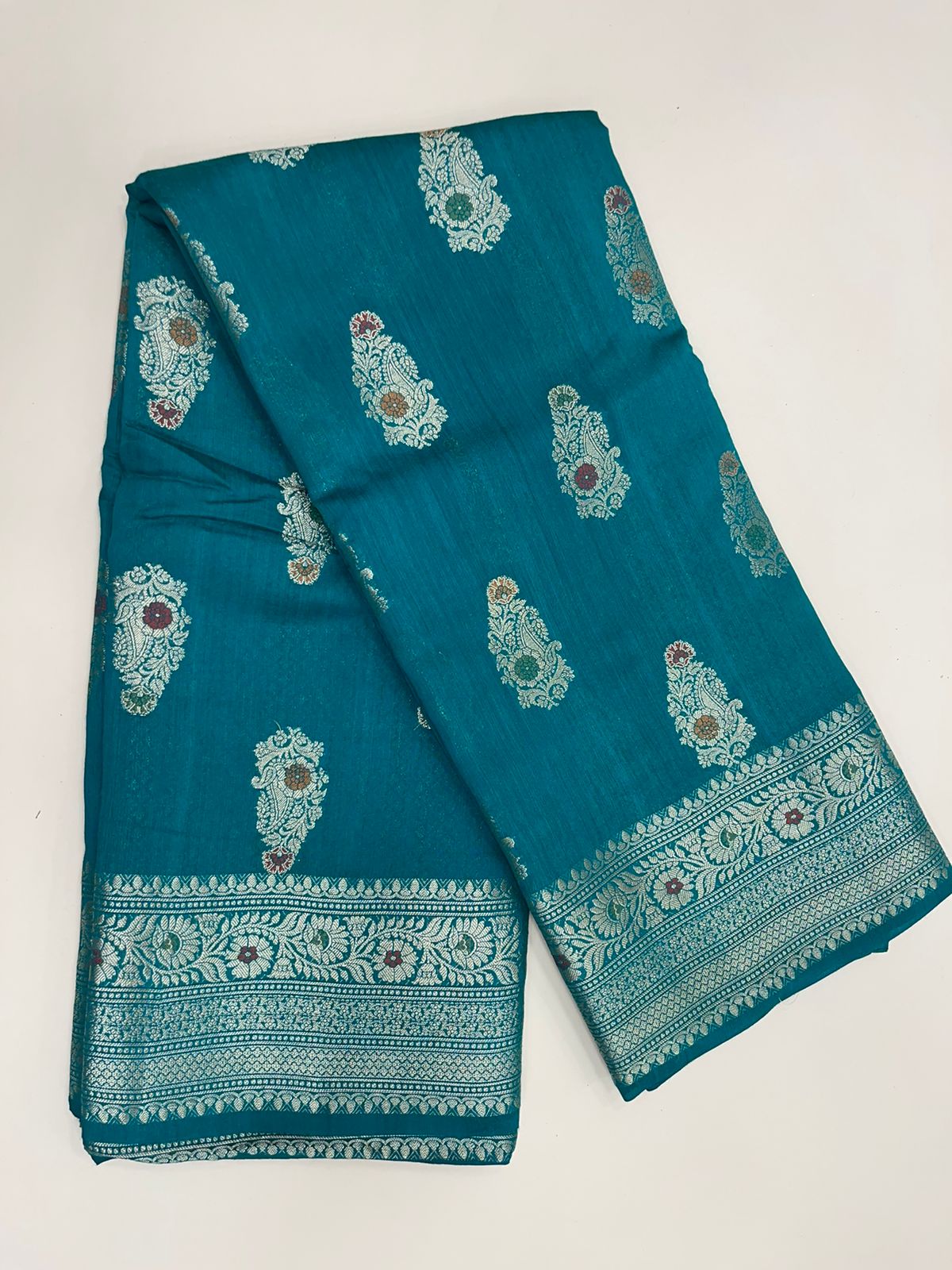 Exquisite Elegance: Faishana Pure Silk Handloom Sea Green Munga Silk Zari Mina Booti with Minakari Jaal Anchal Zari Border Saree &amp; Sea green Blouse Piece