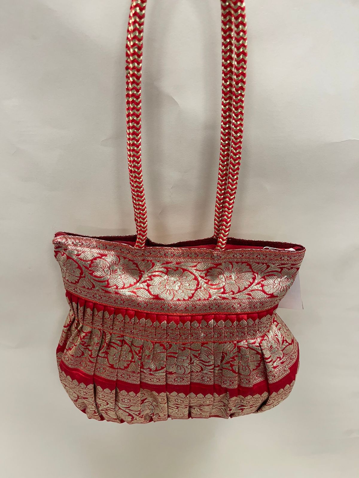 Red Banarasi Hand Bag HBG_15