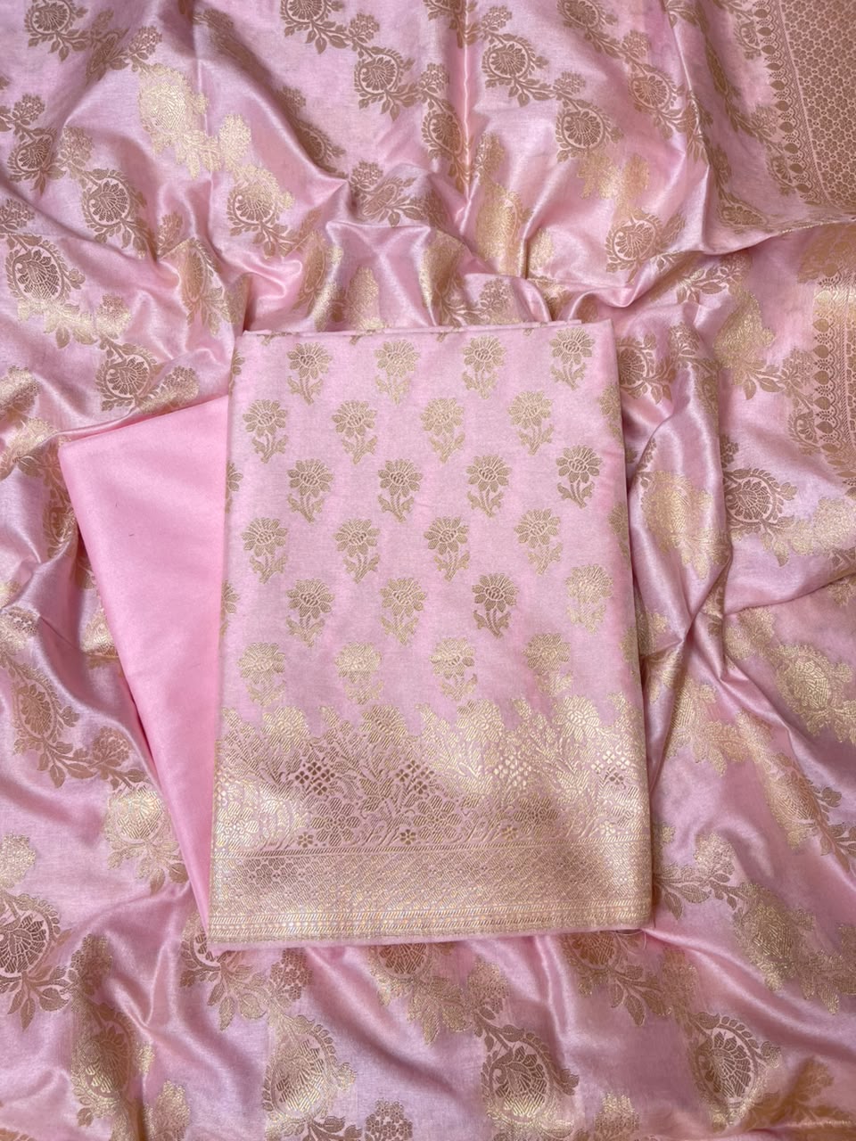 Baby Pink Cotton Silk Floral Zari Booti Banarasi Suit with Leheriya Zari Jaal Dupatta 700ARS_TPS3