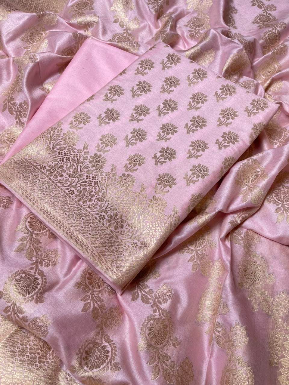 Baby Pink Cotton Silk Floral Zari Booti Banarasi Suit with Leheriya Zari Jaal Dupatta 700ARS_TPS3