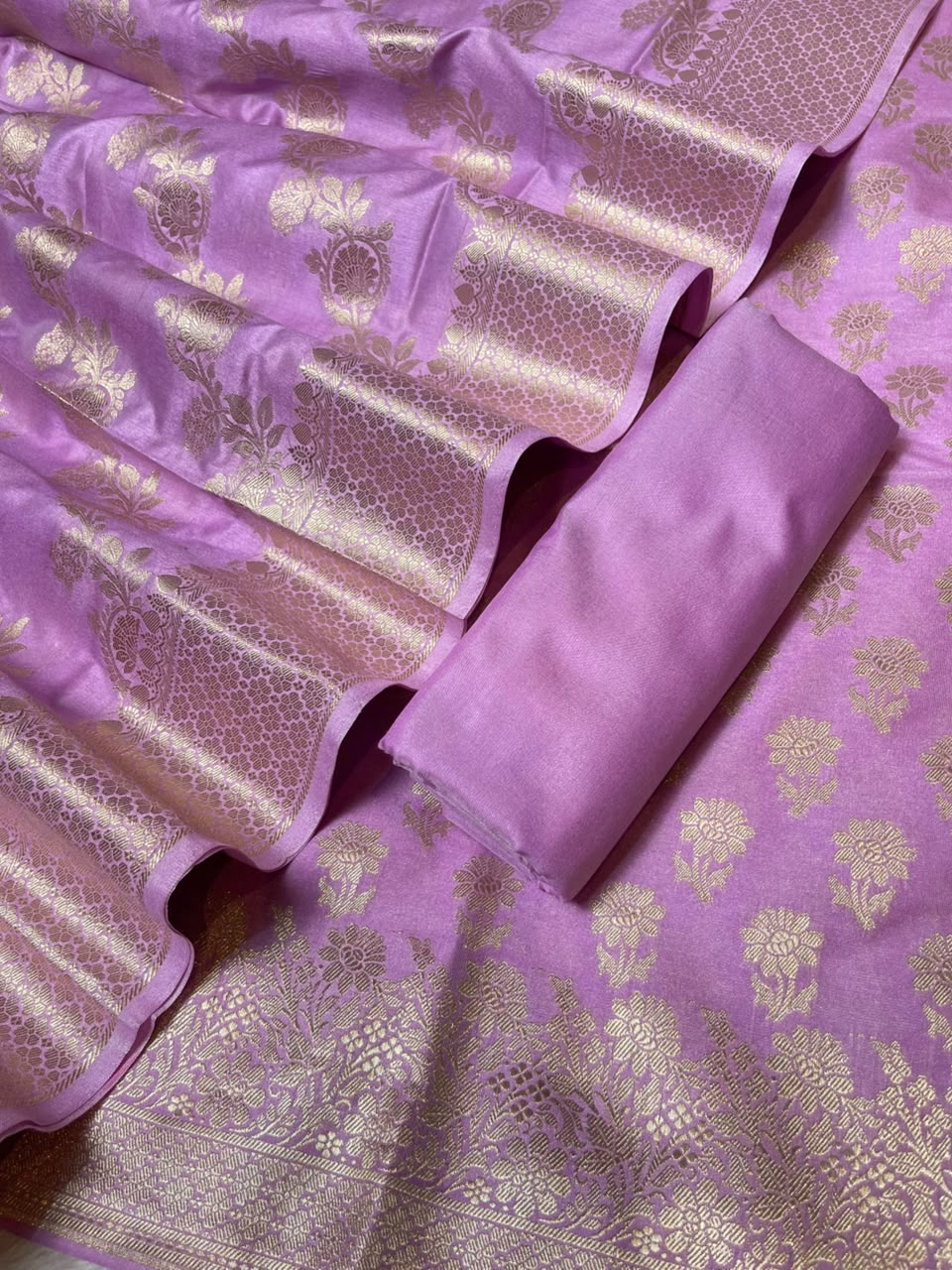 Lavander Cotton Silk Floral Zari Booti Banarasi Suit with Leheriya Zari Jaal Dupatta 700ARS_TPS6