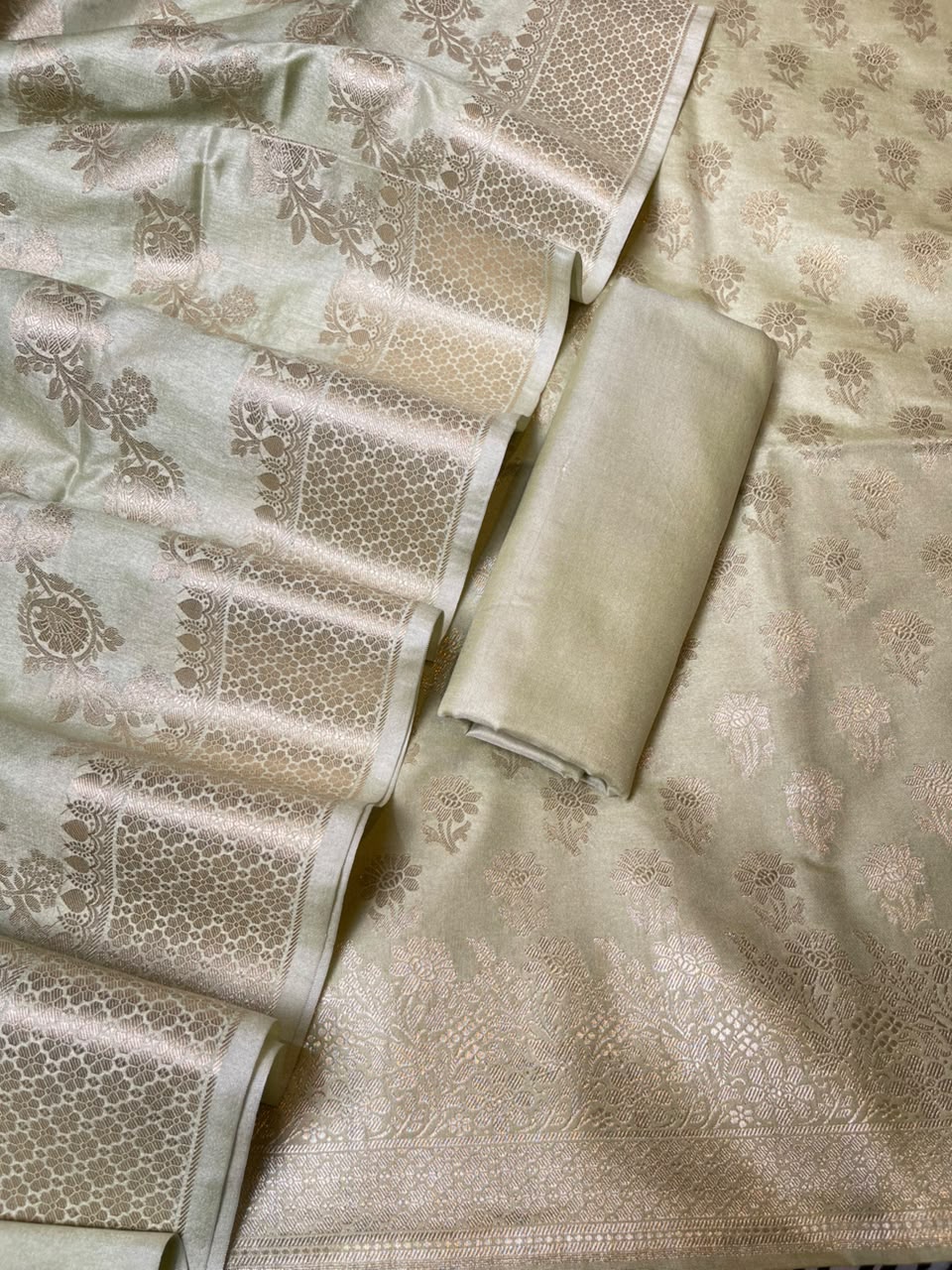 Light Green Cotton Silk Floral Zari Booti Banarasi Suit with Leheriya Zari Jaal Dupatta 700ARS_TPS7