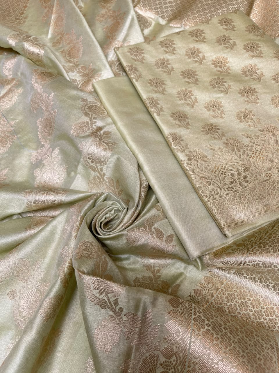 Light Green Cotton Silk Floral Zari Booti Banarasi Suit with Leheriya Zari Jaal Dupatta 700ARS_TPS7