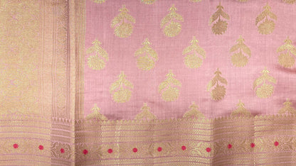 Regal Elegance: Faishana's Pure Silk Handloom Muave Chiniya Silk Gold Floral Zari Booti with Minakari Zari Border Saree and Mauve Blouse